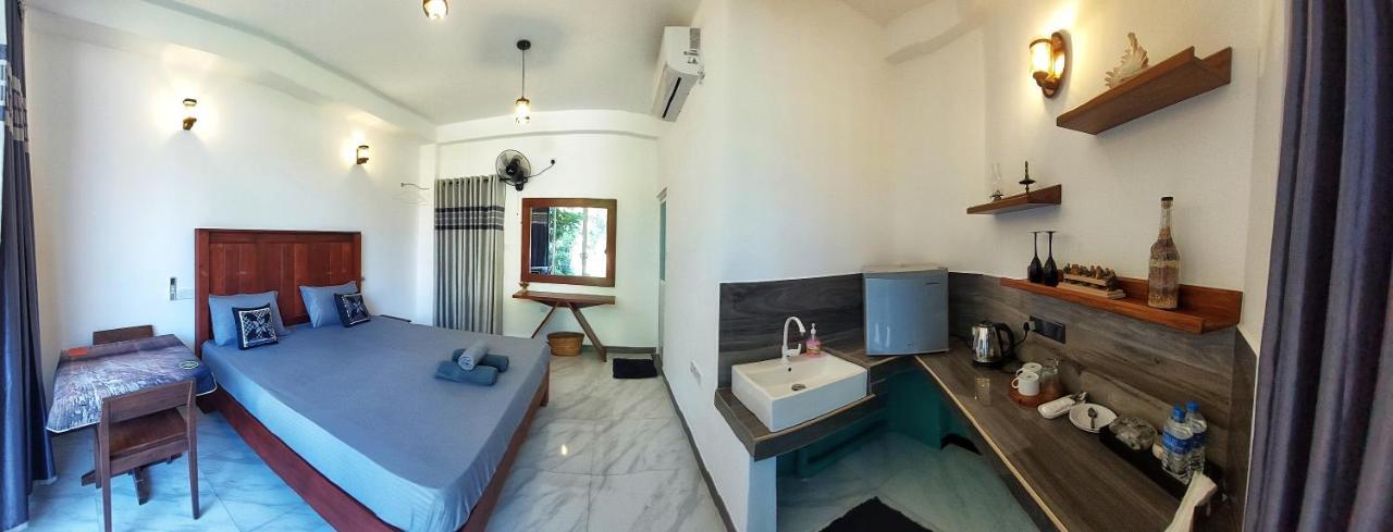 Chen Villa - Near Airport Negombo Bagian luar foto