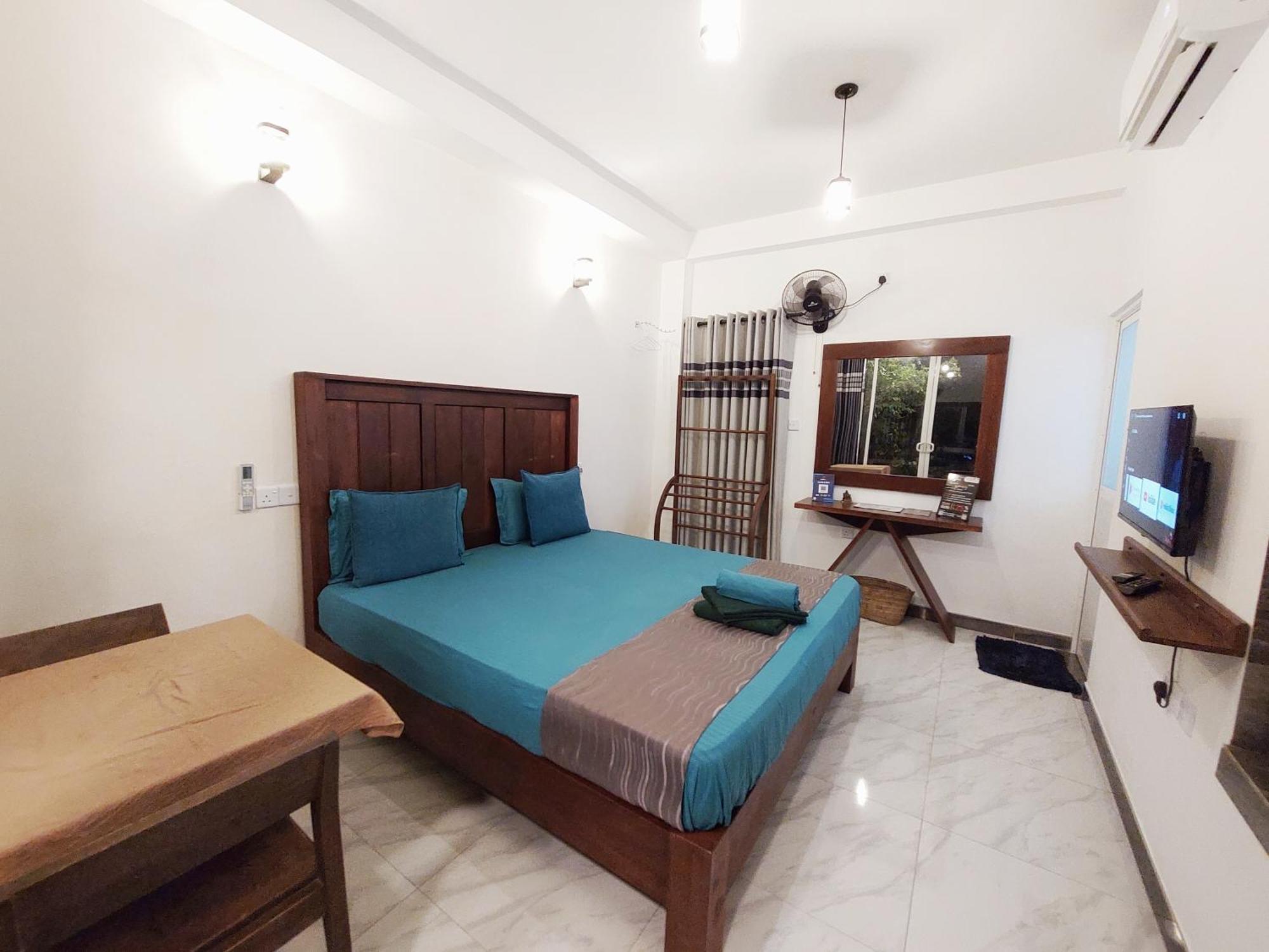 Chen Villa - Near Airport Negombo Bagian luar foto